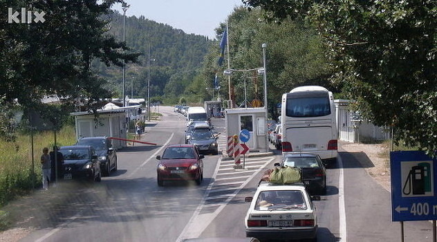 Stanje na graničnim prijelazima BiH i dalje mirno
