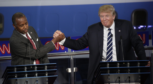 Carson i Trump (Foto: EPA)