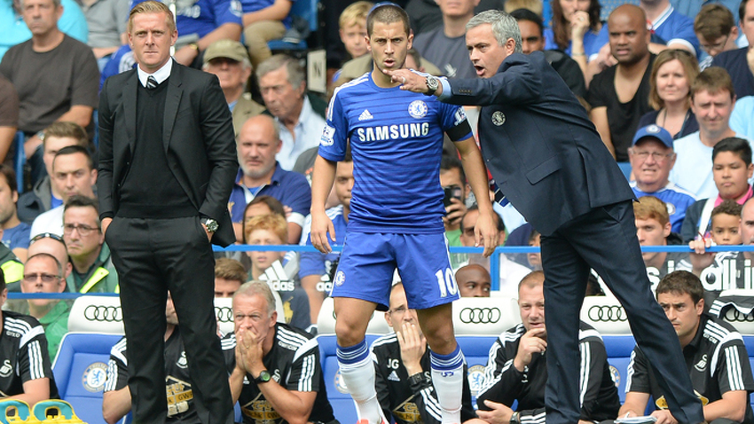 Mourinho i Hazard (Foto: EPA)
