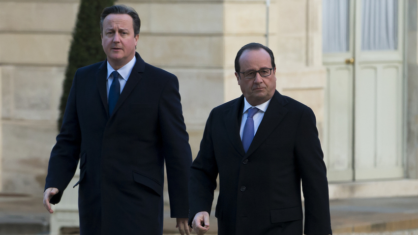 David Cameron i Francois Hollande (Foto: EPA)
