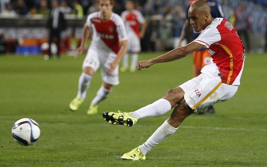 Fabinho je pogodio s bijele tačke (Foto: EPA)