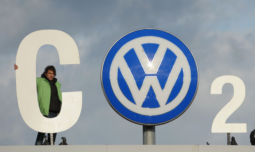 Detalj sa protesta članova Greenpeace ispred sjedišta VW-a u Wolfsburgu (Foto: EPA)