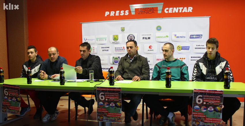 Detalj sa današnje konferencije za novinare (Foto: Elmedin Mehić/Klix.ba)