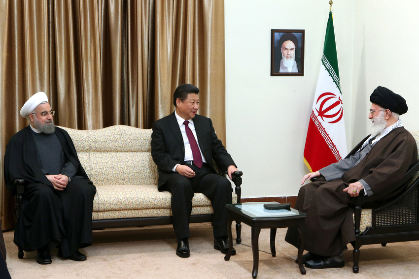 Hassan Rouhani, Xi Jinping i ajatolah Ali Khamnei (Foto: EPA)