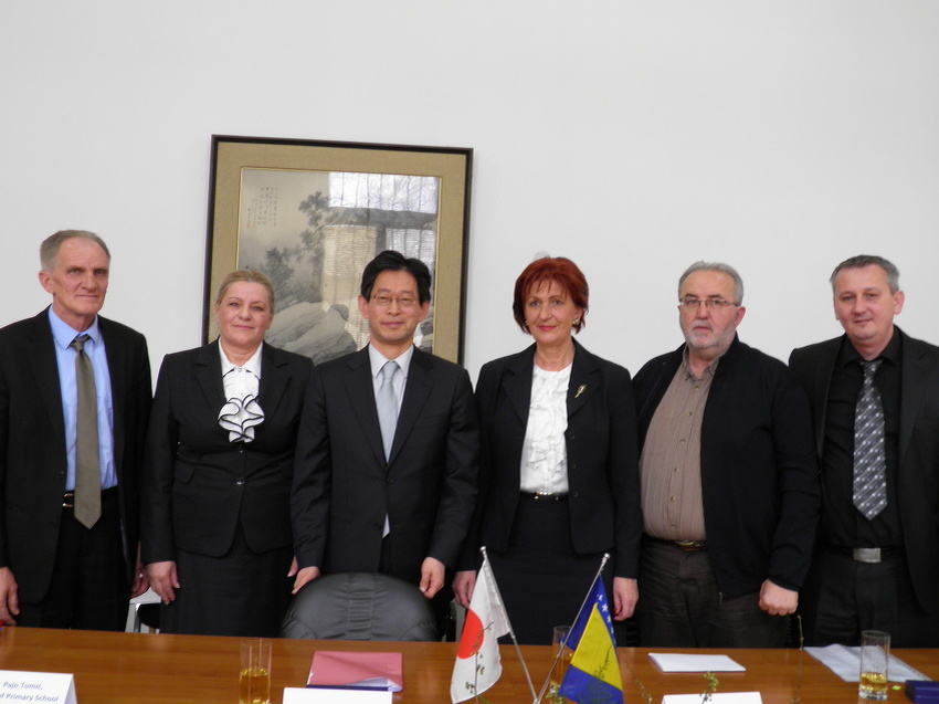 Vlada Japana za projekte obrazovanja i zdravstvene zaštite u BiH donirala preko 420 hiljada KM