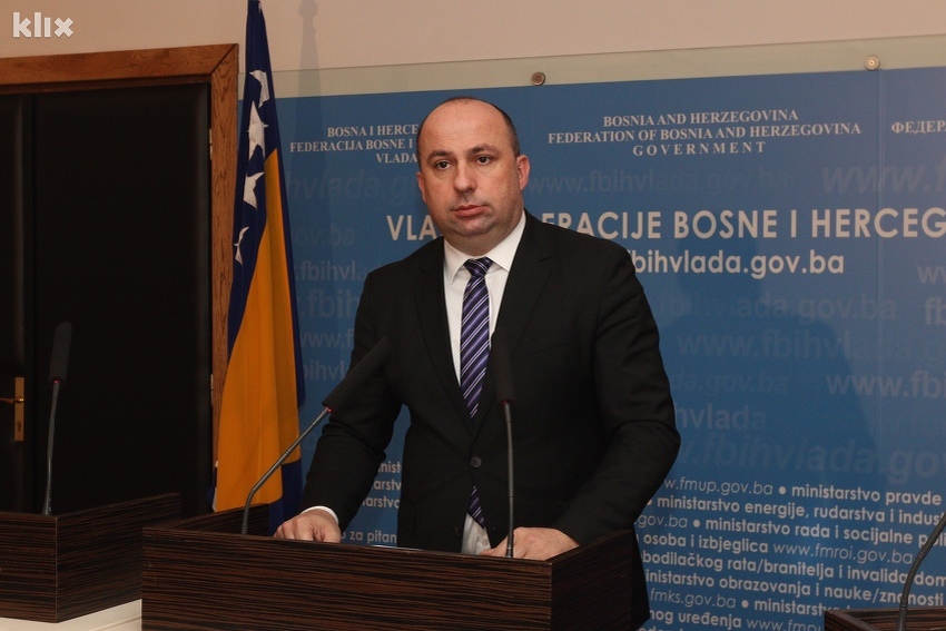 Denis Lasić, Ministar prometa i komunikacija u Vladi FBiH (Foto: Davorin Sekulić/Klix.ba)
