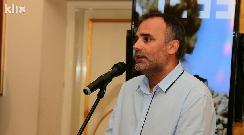 Dino Mustafić