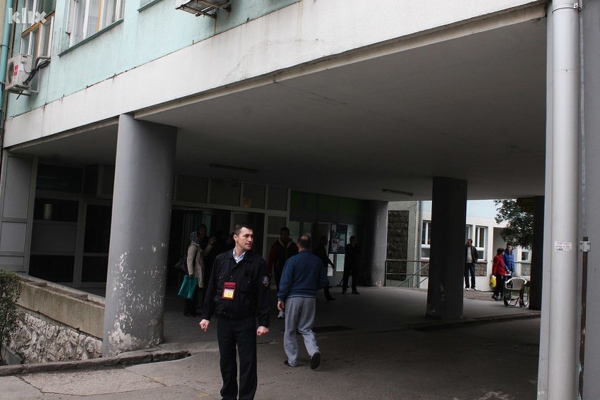 Ulaz u Kantonalnu bolnicu Zenica (Foto: Arhiv/Klix.ba)