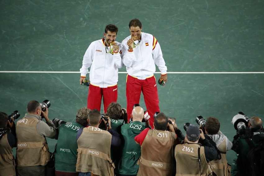 Lopez i Nadal (Foto: EPA)