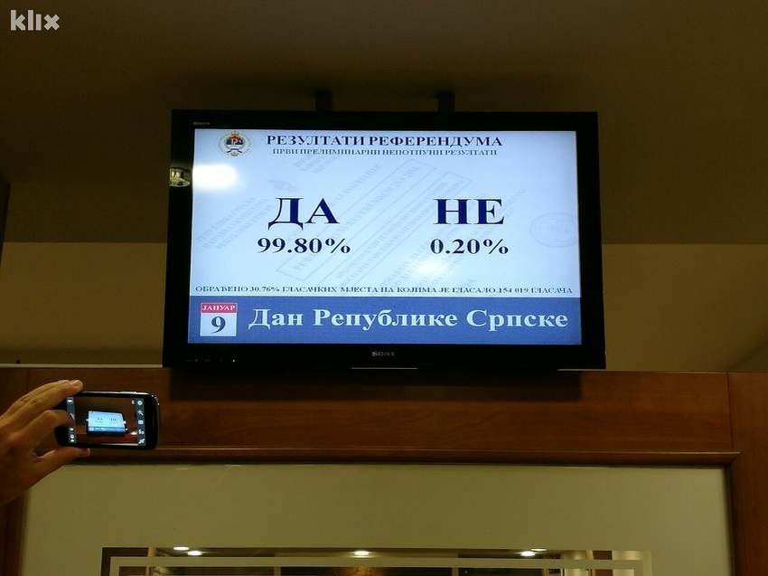 Prvi rezultati referenduma: 99,8% građana se izjasnilo da Dan RS-a bude 9. januar