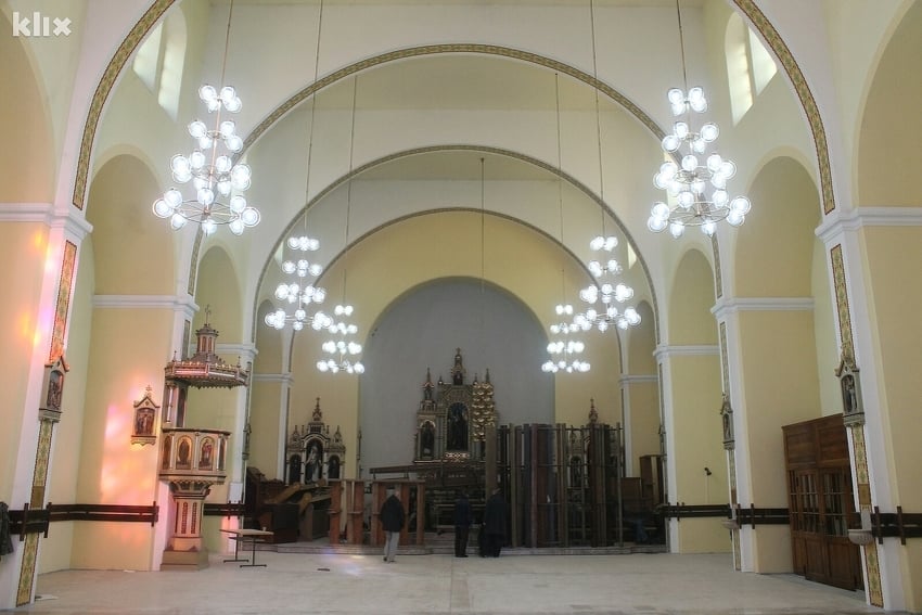 Unutrašnjost crkve u Varešu (Foto: Elmedin Mehić/Klix.ba) (Foto: E. M./Klix.ba)