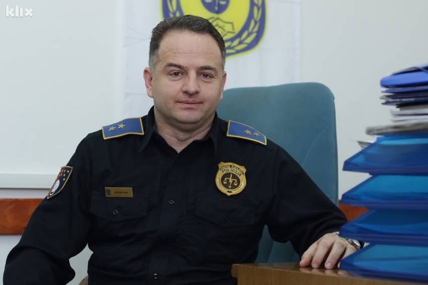 Vlada KS saglasna da se sarajevskoj policiji od 1. januara 2017. povećaju plate