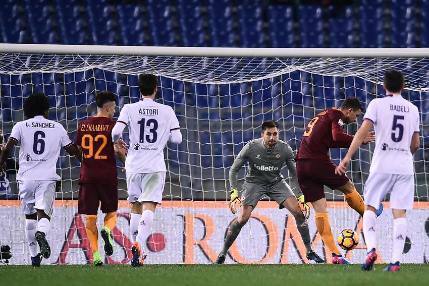 Džeko postiže vodeći pogodak za Romu (Foto: AFP)