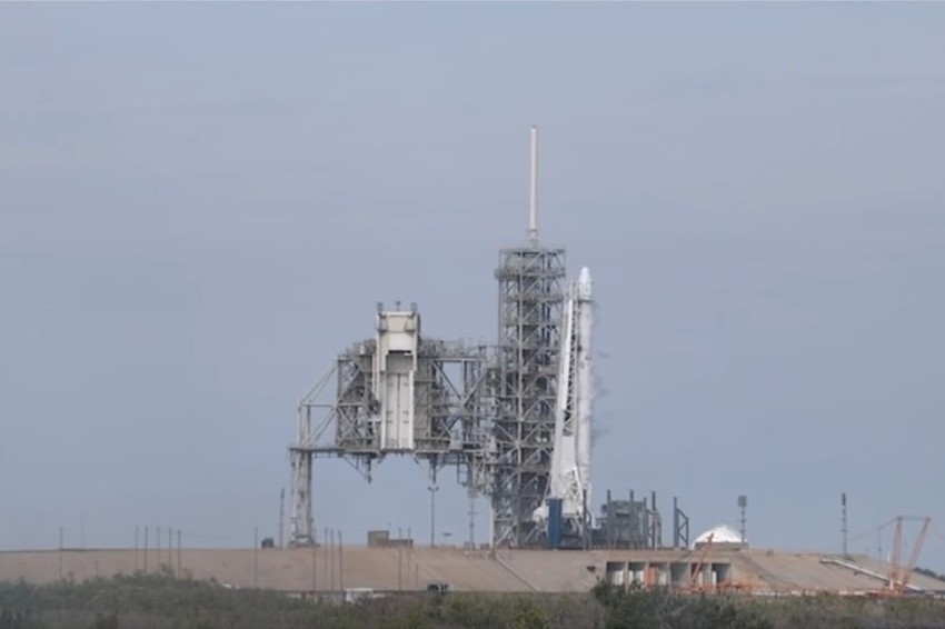 Letjelica Dragon na raketi Falcon 9