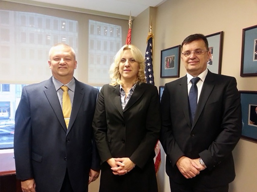Obrad Kesić, lobista RS-a u SAD-u sa premijerkom Željkom Cvijanović i ministrom Zoranom Tegeltijom