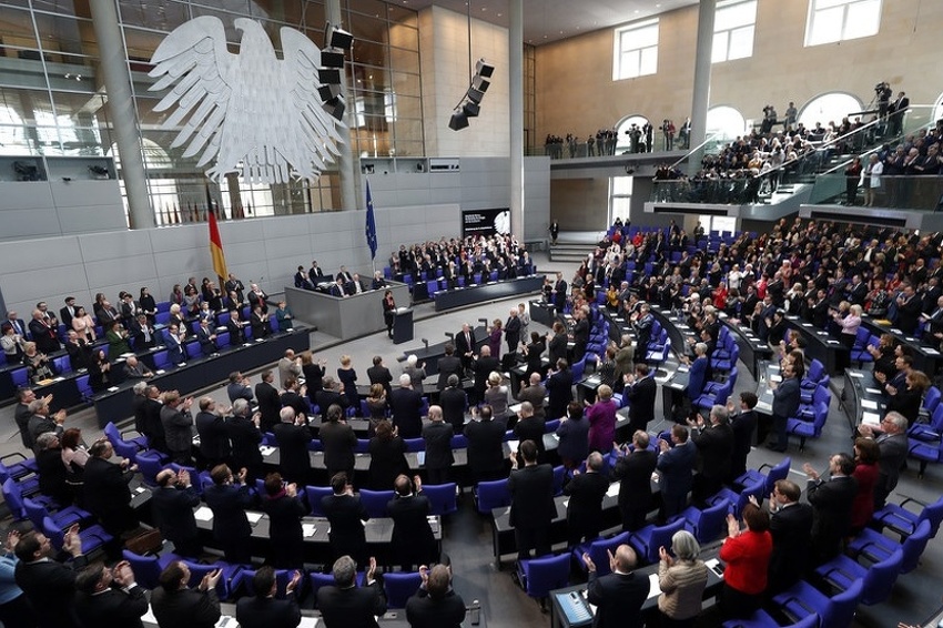Njemački parlament Bundestag (Foto: EPA)