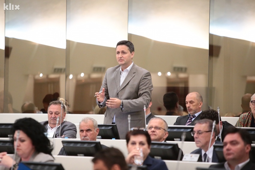 Izmjene izbornog zakona: Zatražena zabrana kandidovanja ratnih zločinaca na izborima u BiH