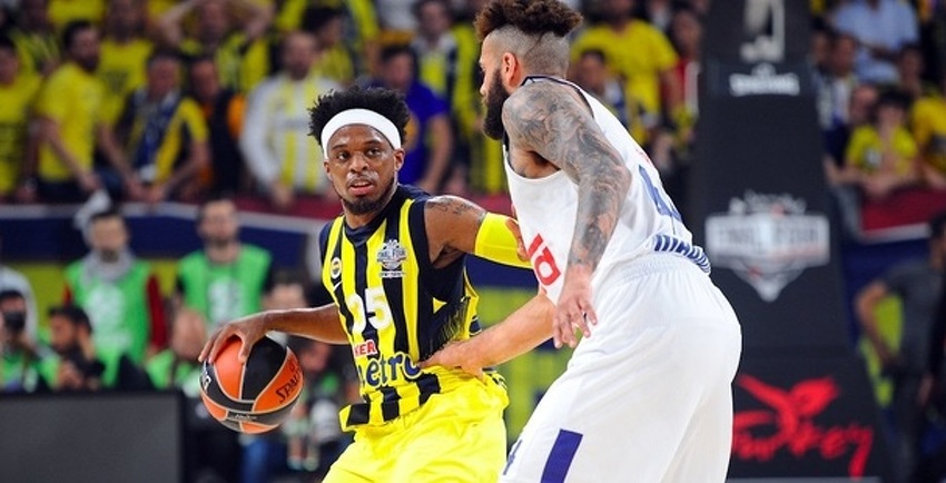 Fenerbahče uz sjajnu podršku s tribina savladao Real i zakazao finale s Olympiacosom