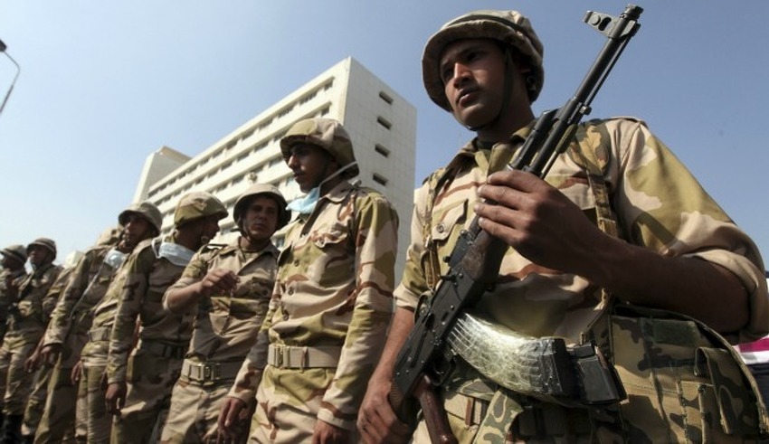 Egipatska vojska izvršila napade na terorističke kampove nakon ubistva 28 Kopta