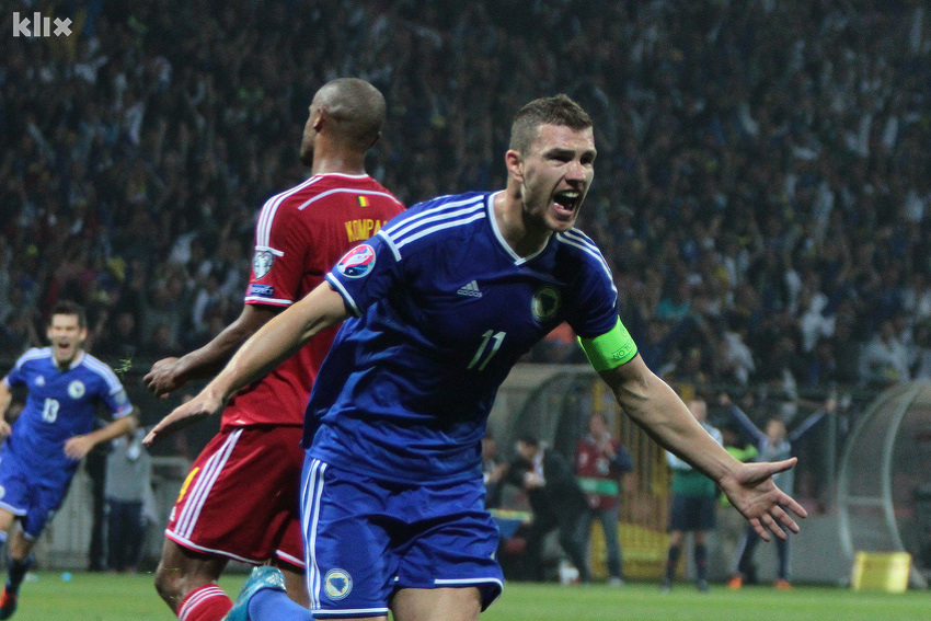Edin Džeko slavi gol protiv Belgije (Foto: Klix.ba)