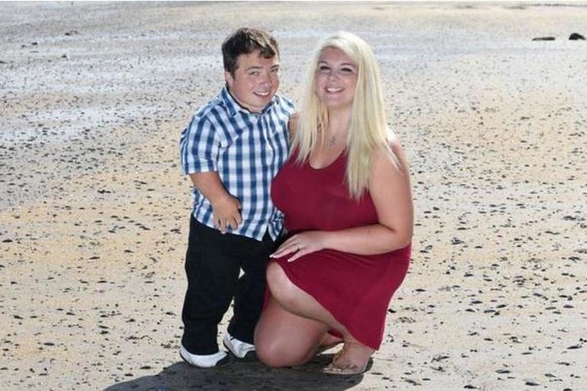 Ljubav iznad svega: Djevojka se udala za momka patuljastog rasta