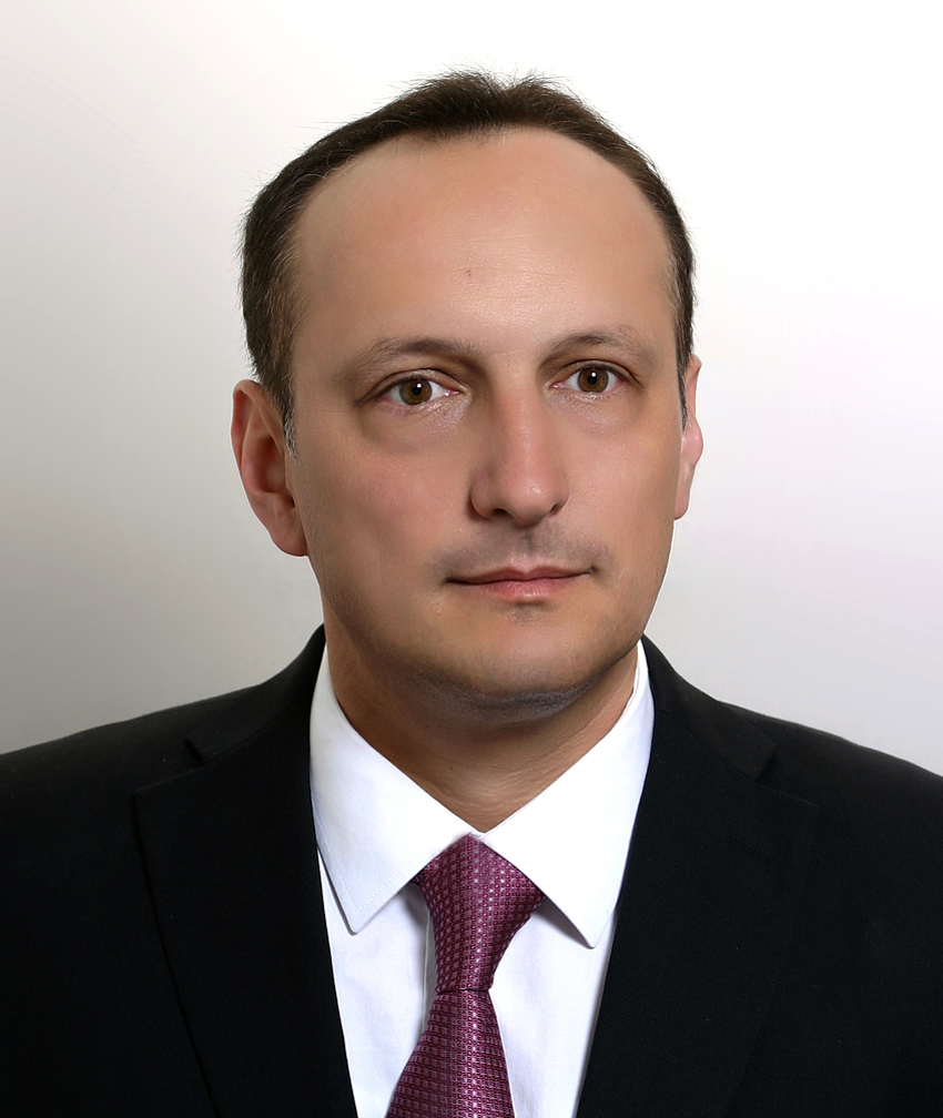 Dr. Mirza Bišćević
