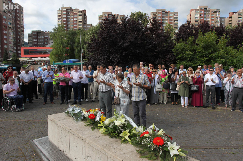 Obilježavanje Dana šehida u Zenici (Foto: Elmedin Mehić/Klix.ba) (Foto: E. M./Klix.ba)