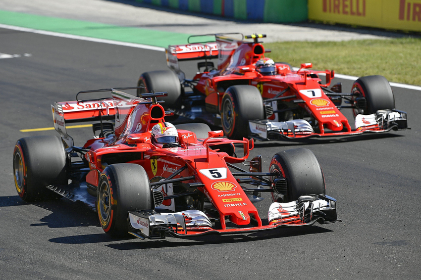 Vettel i Raikkonen (Foto: EPA)