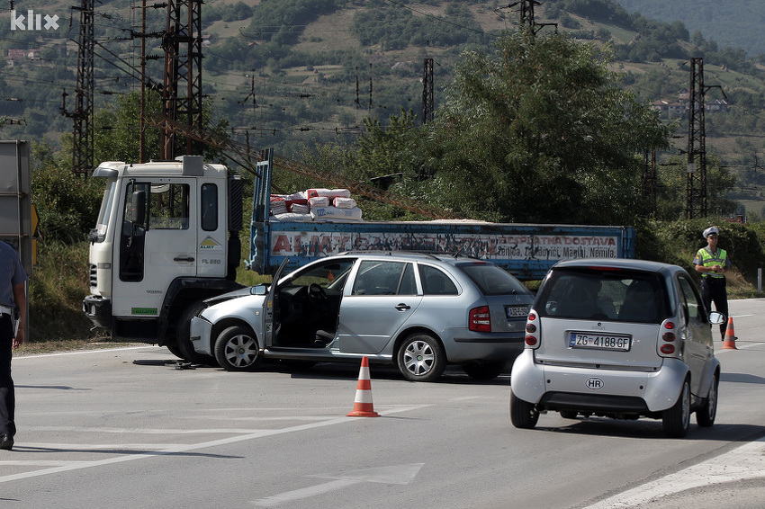 Mjesto nesreće (Foto: Elmedin Mehić/Klix.ba)