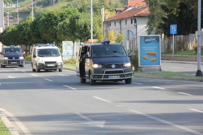 Dovođenje Amela Sejfovića u KPZ Zenica (Foto: Elmedin Mehić/Klix.ba)