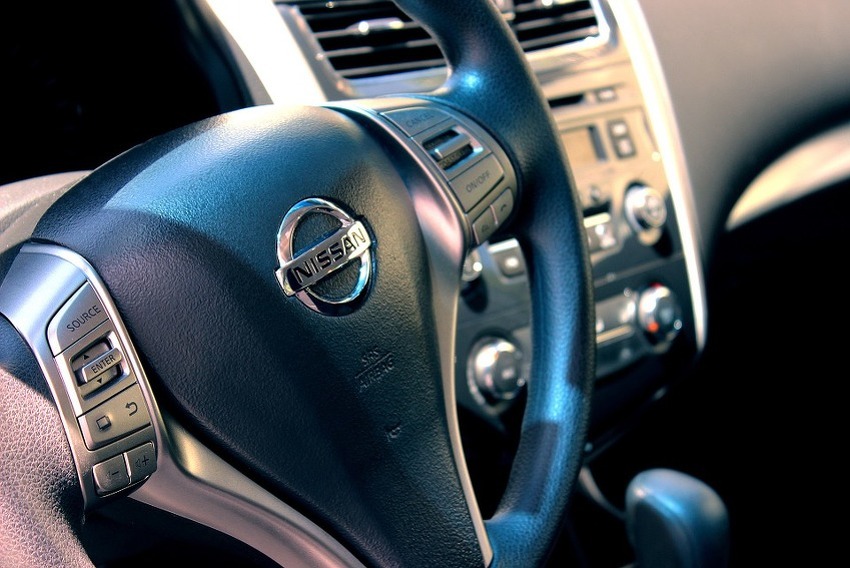 Nissanovi automobili uskoro će dobiti virtuelnu asistenticu Alexu