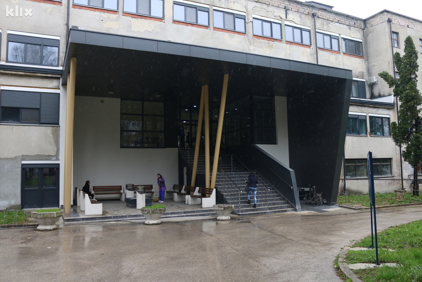 Kantonalna bolnica u Bihaću (Foto: Arhiv/Klix.ba)