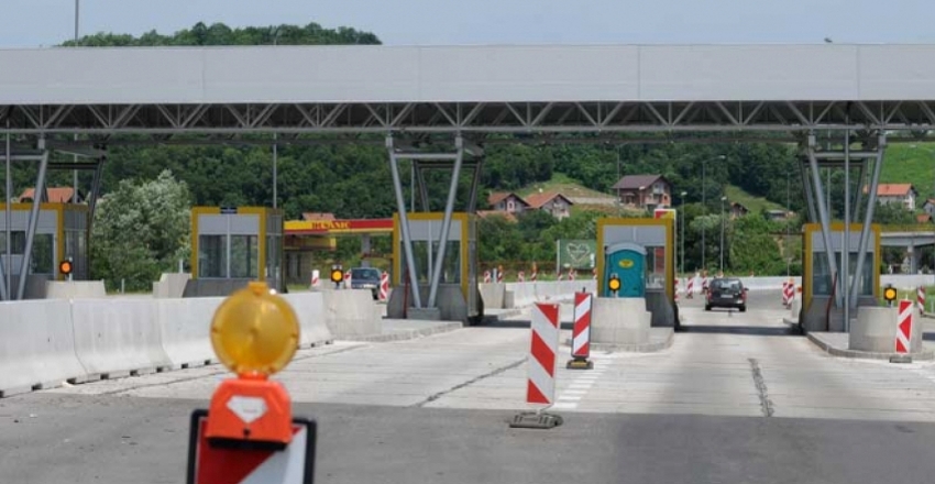 Slikovni rezultat za naplatne kućice glamočani