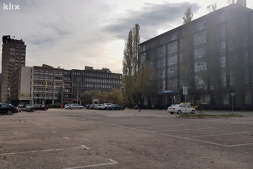 Lokalitet planirane Gradske vijećnice, parkinga i trga (Foto: Elmedin Mehić/Klix.ba)