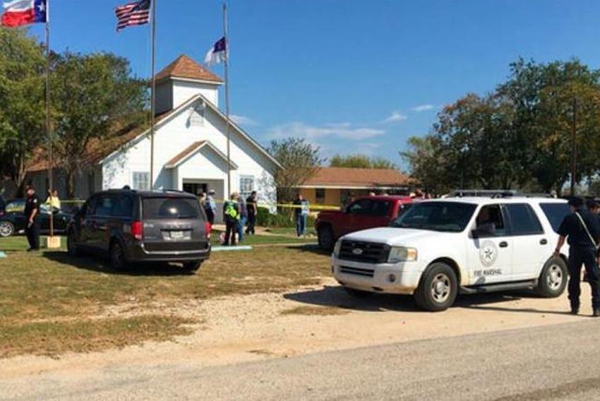 Najmanje 27 osoba ubijeno u pucnjavi u crkvi u Teksasu