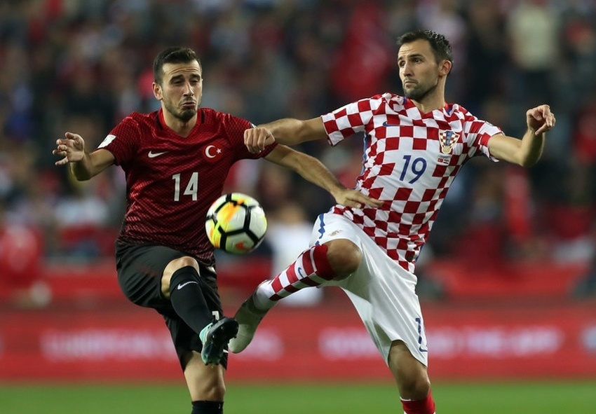 Milan Badelj u dresu Hrvatske (Foto: EPA-EFE)