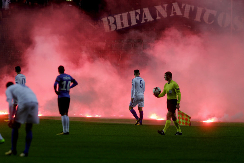 BH Fanaticosi su napravili privremeni prekid utakmice u Estoniji (Foto: EPA-EFE)