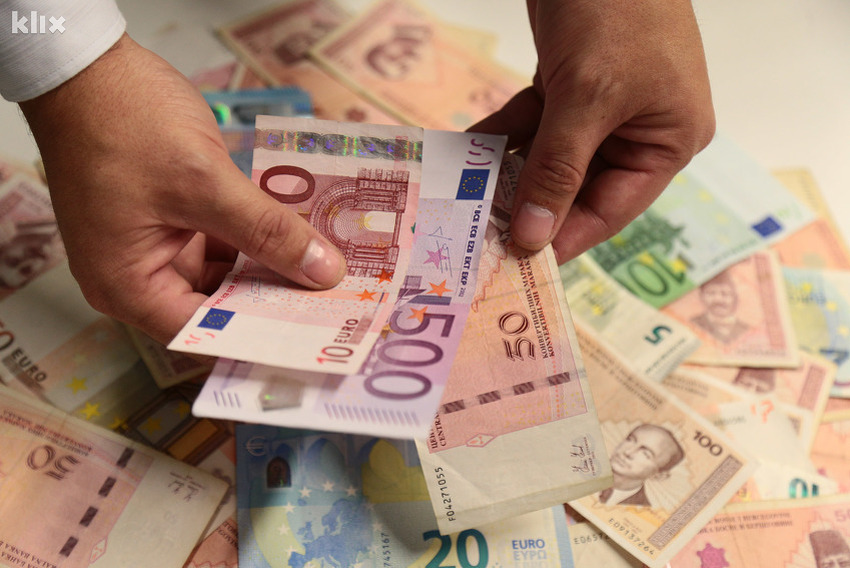 Priznao da je oprao dva miliona KM, dobio godinu dana zatvora i obećao "vratiti novac"