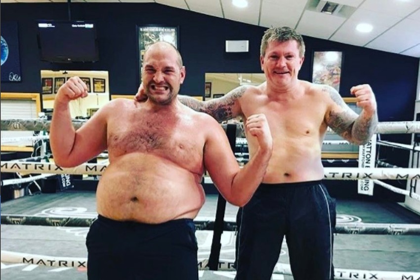 Tyson Fury počeo s treninzima i svima pokazao zapušteno tijelo