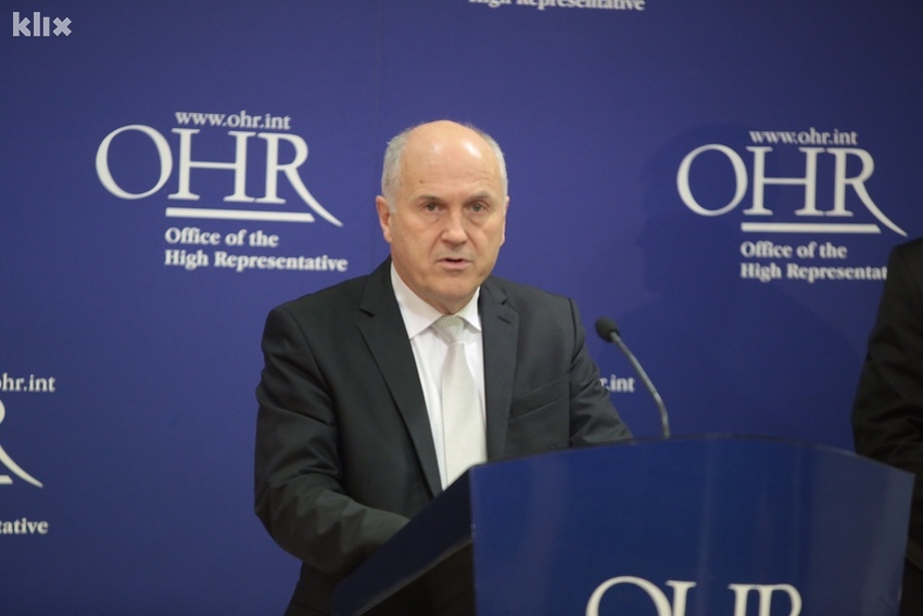 Inzko: Zašto se Dan RS-a ne bi obilježavao 21. novembra
