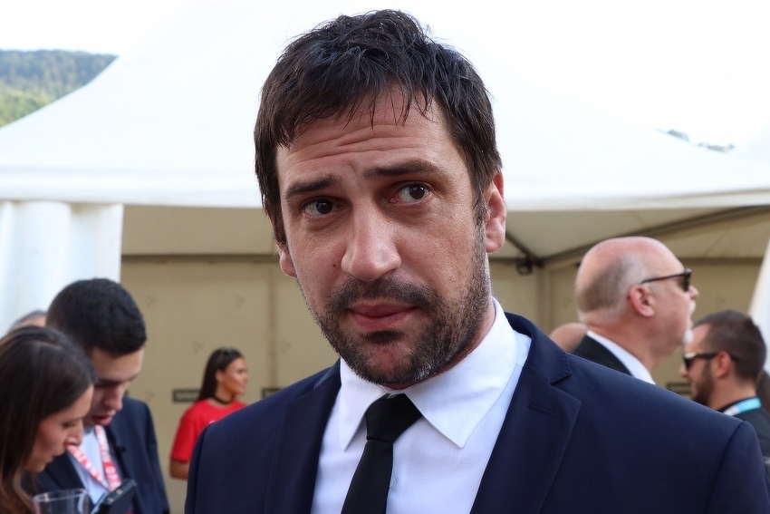 Goran Bogdan u glavnoj ulozi serije "Uspjeh" koju režira Danis Tanović