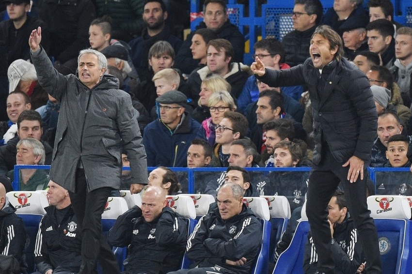 Na Old Traffordu će snage odmjeriti dva velika rivala Jose Mourinho (lijevo) i Antotnio Conte. (Foto: EPA-EFE)