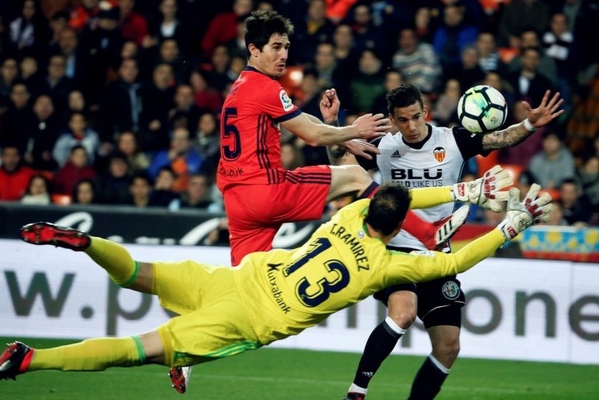 Santi Mina s dva pogotka donio pobjedu Valenciji protiv Real Sociedada