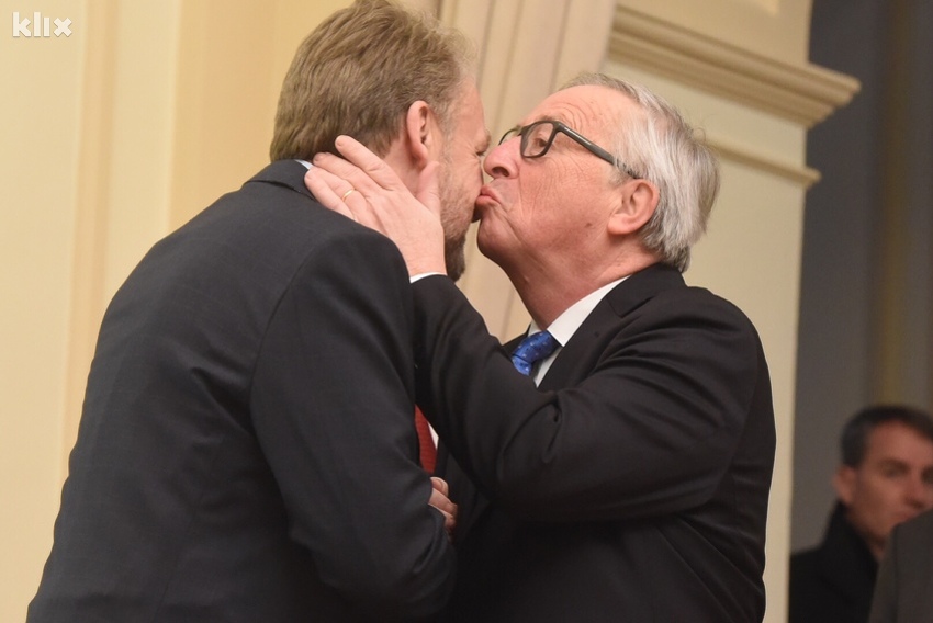 Srdačan pozdrav Izetbegovića i Junckera (Foto: K. S./Klix.ba)