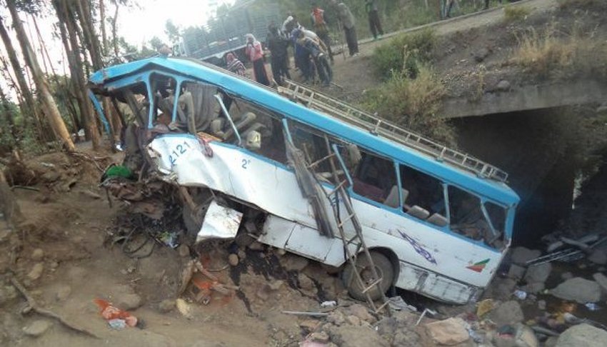 Etiopija: Autobus sletio s litice, poginulo 38 putnika