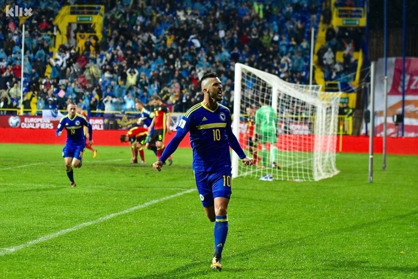 Haris Medunjanin slavi gol protiv Belgije. (Foto: Arhiv/Klix.ba)
