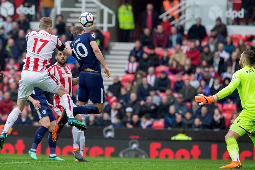 Trenutak kada Kane postiže pogodak (Foto: AFP)