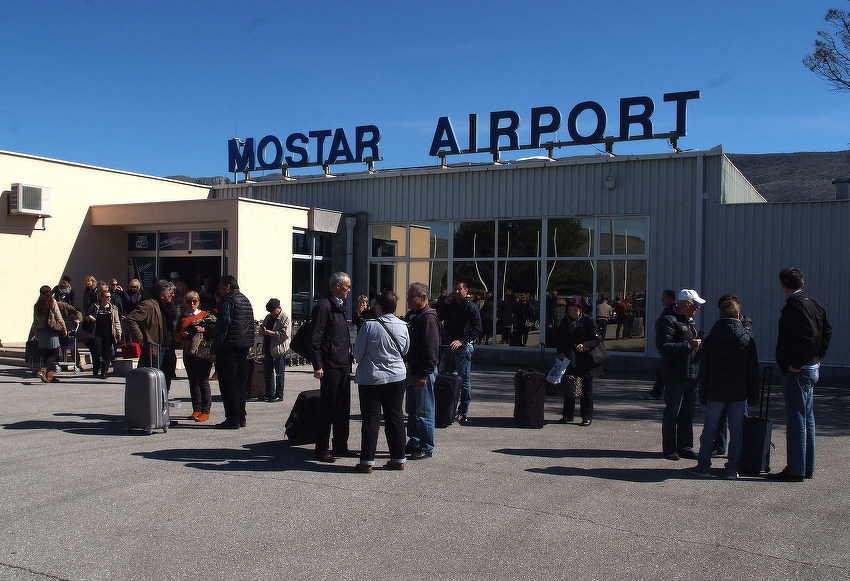 Mostarski aerodrom