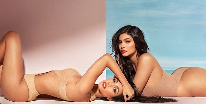 Kourtney Kardashian i Kylie Jenner (Foto: Instagram)