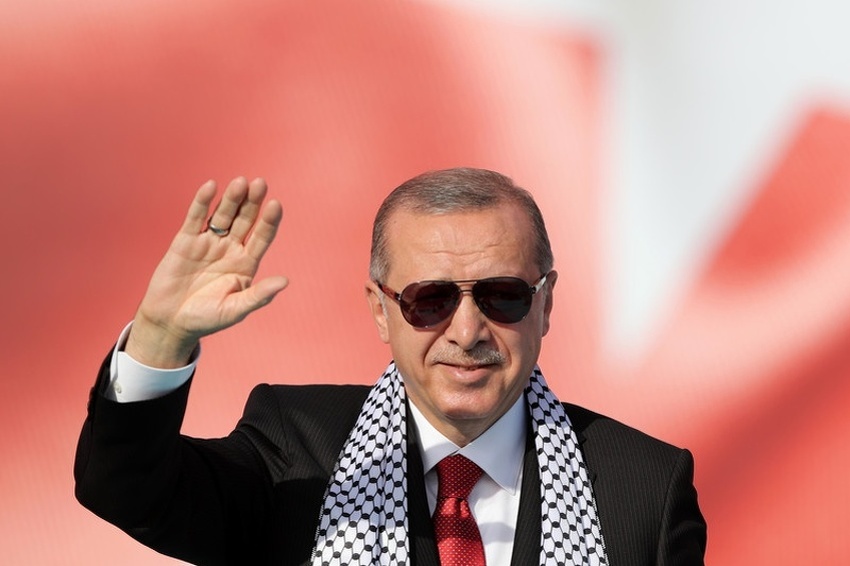 Na Erdoganov miting u Zetri dolazi 2.000 Turaka iz Austrije